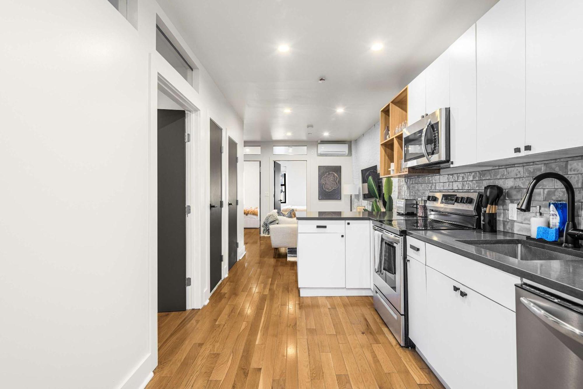 Spacious Retreat - 4br Heart Of Nyc Prime Location Appartamento
